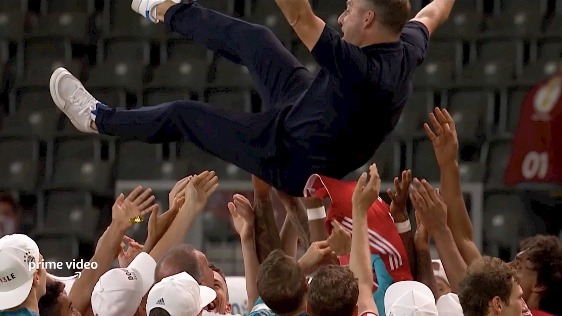 FC Bayern Behind the Legend -Trailer